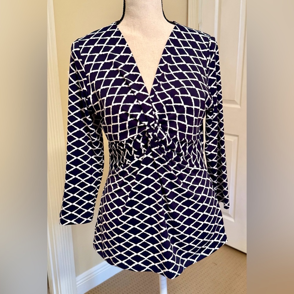 NWT Tommy Bahama Navy & White Geometric Twist-Front Tunic Top, Sz S